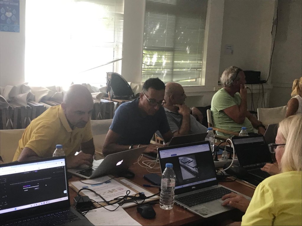 Course on Artificial Intelligence & Creativity in the Classroom in Crete